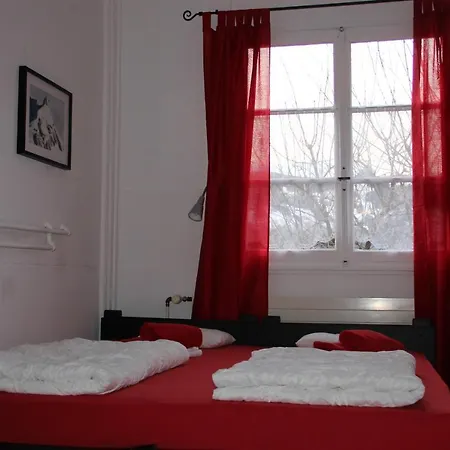 Downtown - Unique Simple Central Γκρίντελβαλντ