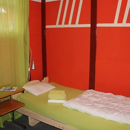 호스텔 Downtown - Unique Simple Central 그린델발트