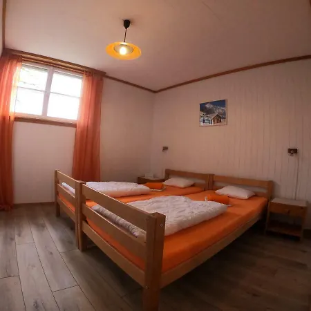 호스텔 Downtown - Unique Simple Central 그린델발트