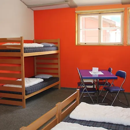 Downtown - Unique Simple Central Hostel Grindelwald