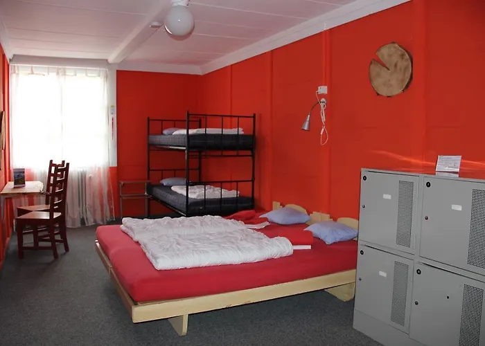 Ostello Downtown - Unique Simple Central Grindelwald