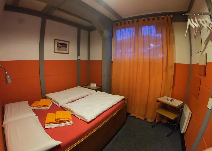 Ostello Downtown - Unique Simple Central *